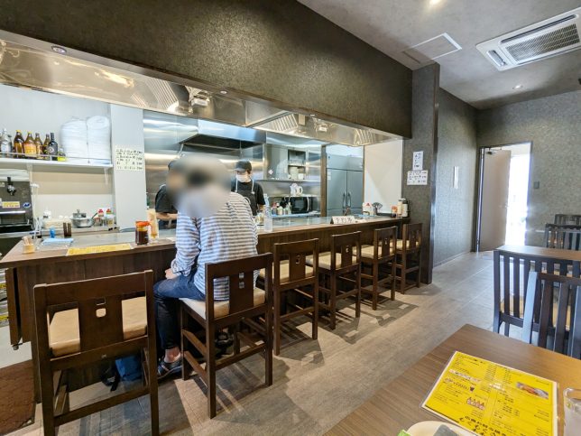 店内1