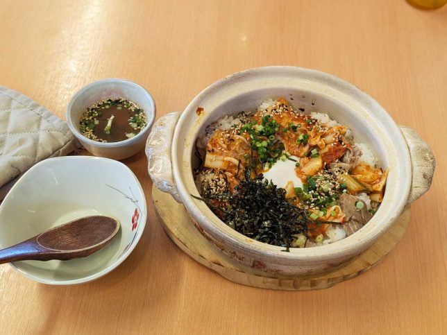 土鍋焼豚玉子めし　￥930